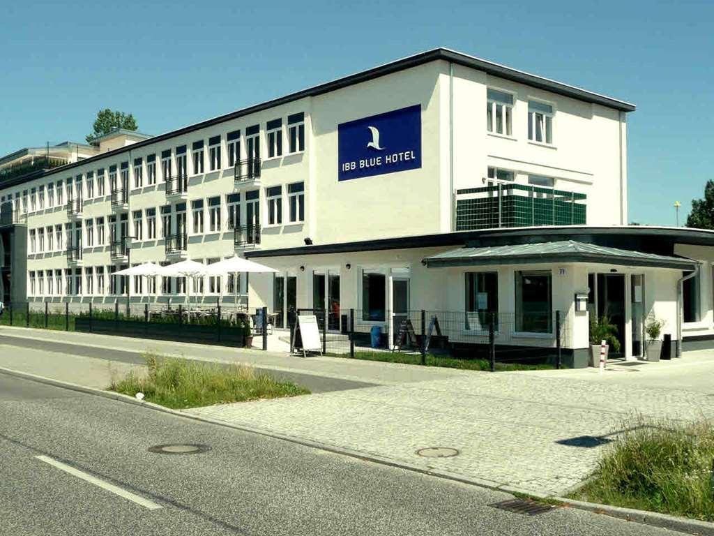 IBB Hotel Berlin-Airport Buitenkant foto