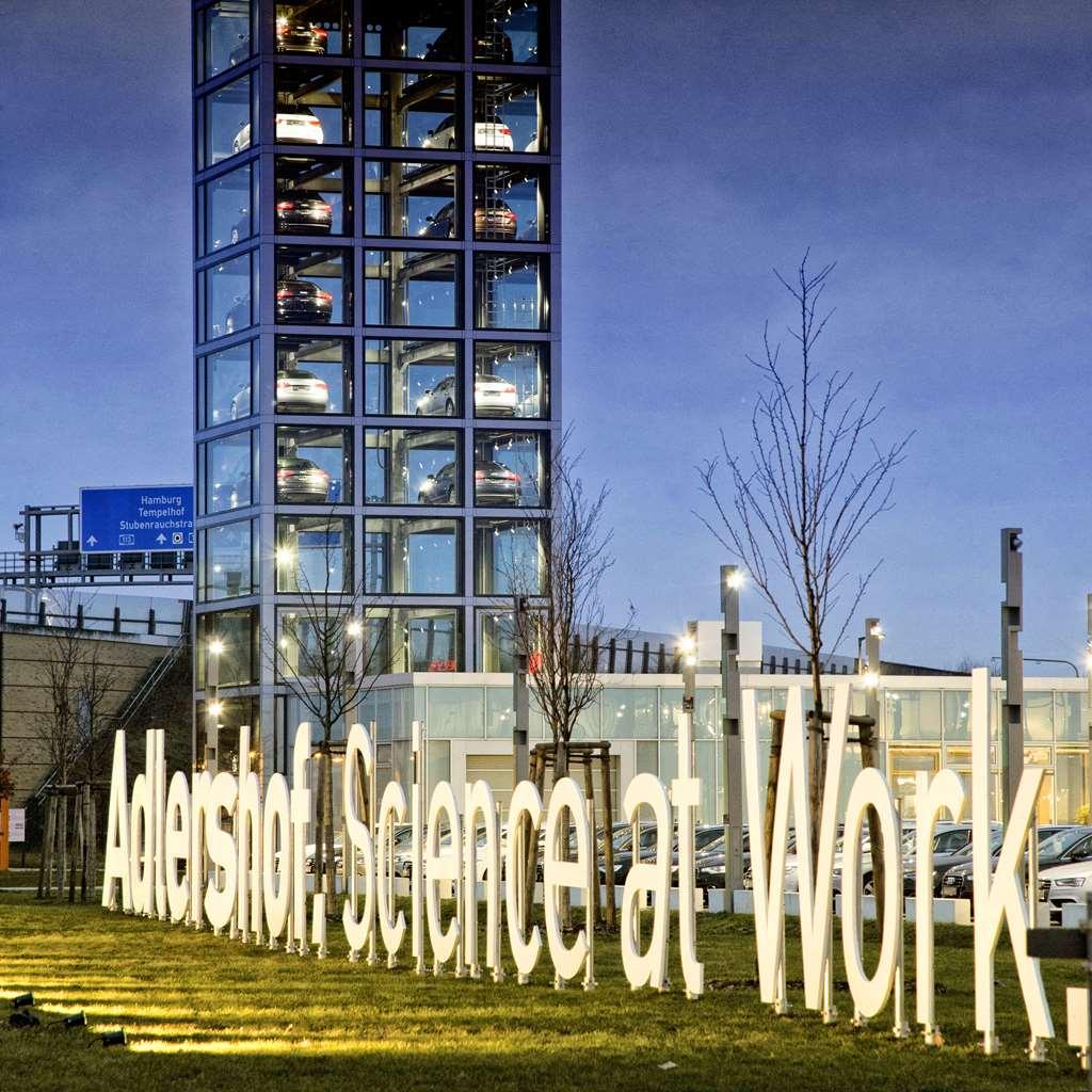 IBB Hotel Berlin-Airport Buitenkant foto