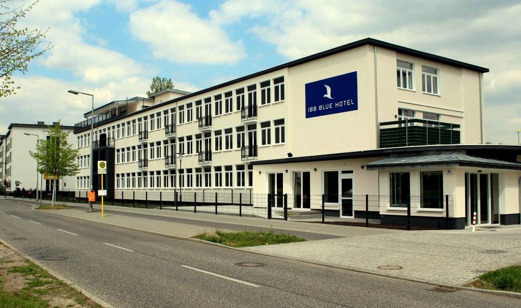 IBB Hotel Berlin-Airport Buitenkant foto