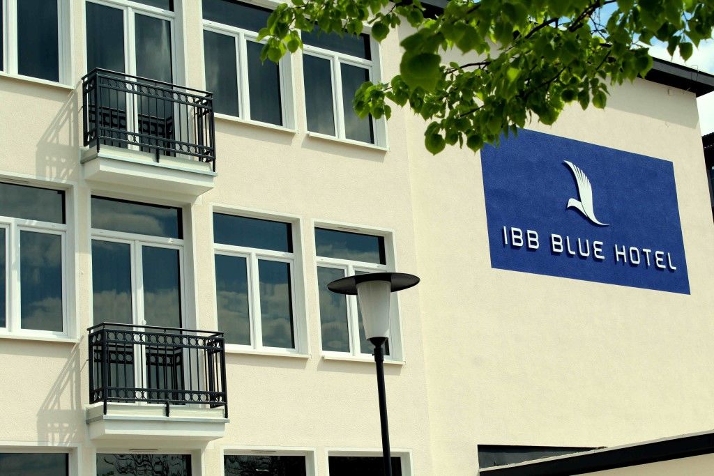 IBB Hotel Berlin-Airport Buitenkant foto